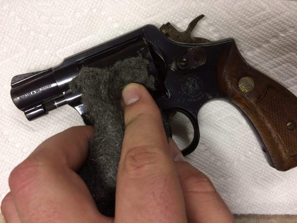 Cleaning revolver